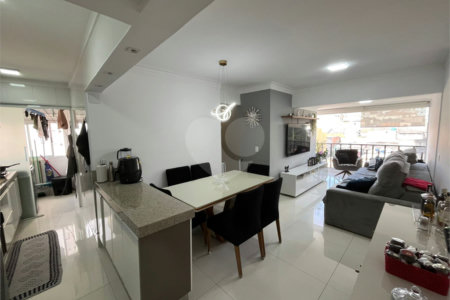 Apartamento à venda com 3 quartos, sendo 1 suíte, em Vila Gustavo, São Paulo, SP