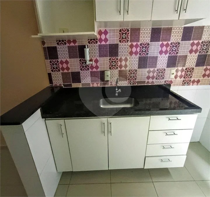APARTAMENTO DE 60,0 M² COM 01 DORMITÓRIO (SUITE) E DOZINHA COM ARMÁRIOS PARA LOCAÇÃO NO CHORA MENINO