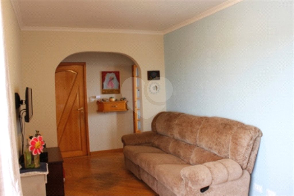 Apartamento 03 Dorm 02 Banheiros 01 Vaga na Saúde para Venda.