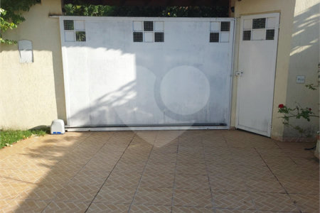 CASA TÉRREA COM PISCINA EM ATIBAIA NA VILA GIGLIO