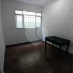 Casa à venda com 3 quartos em Jardim Santa Helena, Itaquaquecetuba, SP