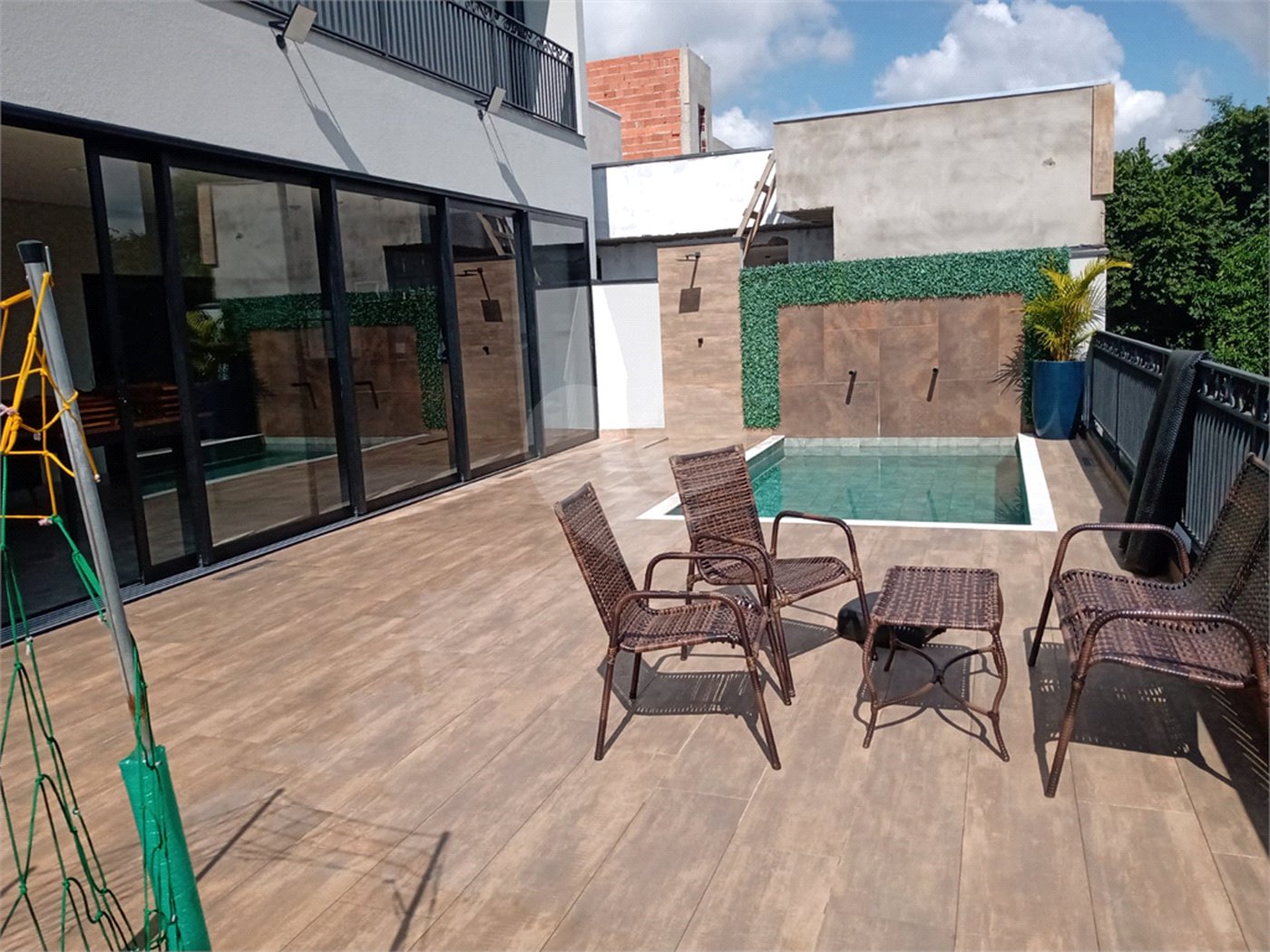 Casa à venda com 3 suítes no condomínio Residencial Milano, Indaiatuba - SP