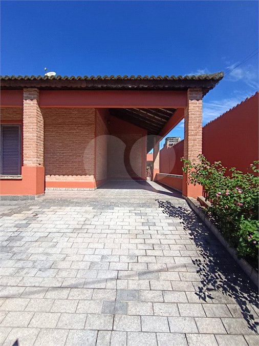 Casa à venda com 3 quartos, sendo 2 suítes,  em Vila Mogilar, Mogi das Cruzes, SP