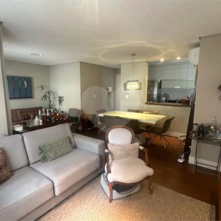Apartamento à venda com 3 quartos, sendo 2 suítes, em Vila Andrade, São Paulo, SP
