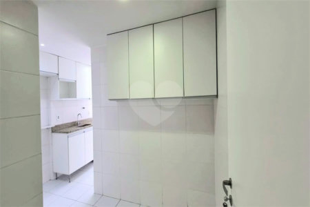Apartamento à venda com 3 quartos, sendo 1 suíte, em Tijuca, Rio de Janeiro, RJ