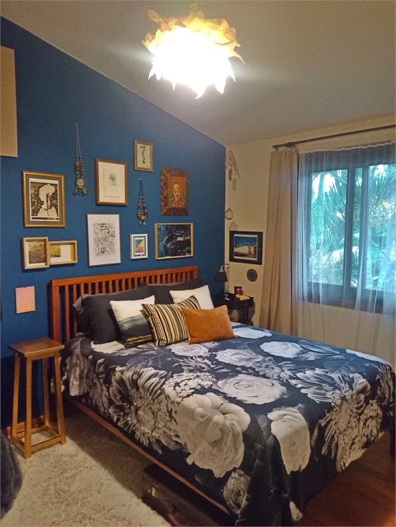 Casa à venda com 4 quartos, sendo 2 suítes,  em Morumbi, São Paulo, SP