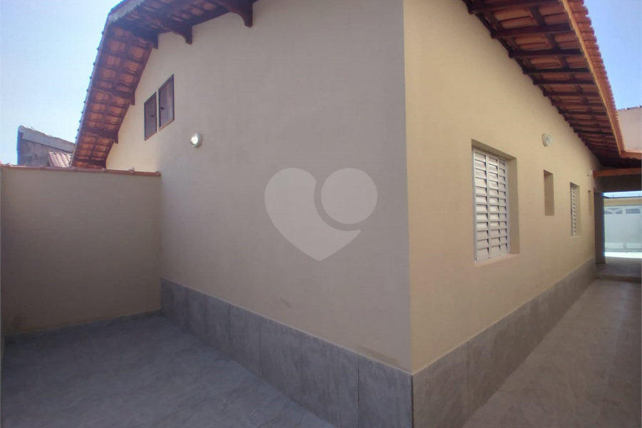 Casa Térrea à venda com 2 quartos, sendo 1 suíte, em Florida Mirim, Mongaguá, SP