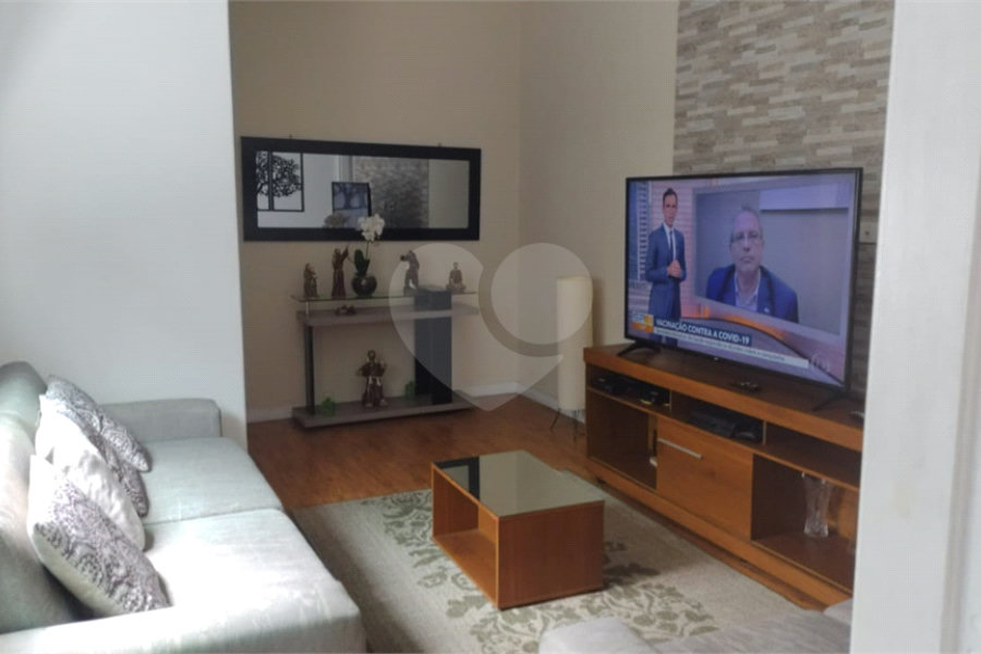 Apartamento à venda com 2 quartos em Pari, São Paulo, SP