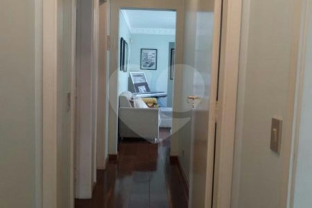 Sobrado à venda ou para alugar com 5 quartos, sendo 3 suítes, em Jardim Marajoara, São Paulo, SP