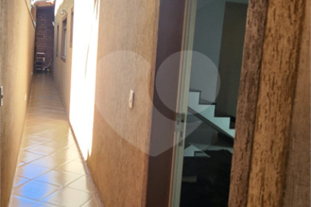 Casa à venda com 3 suítes em Jardim Presidente Dutra, Guarulhos, SP