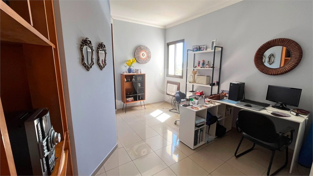 Apartamento à venda com 2 suítes em Quilombo, Cuiabá, MT