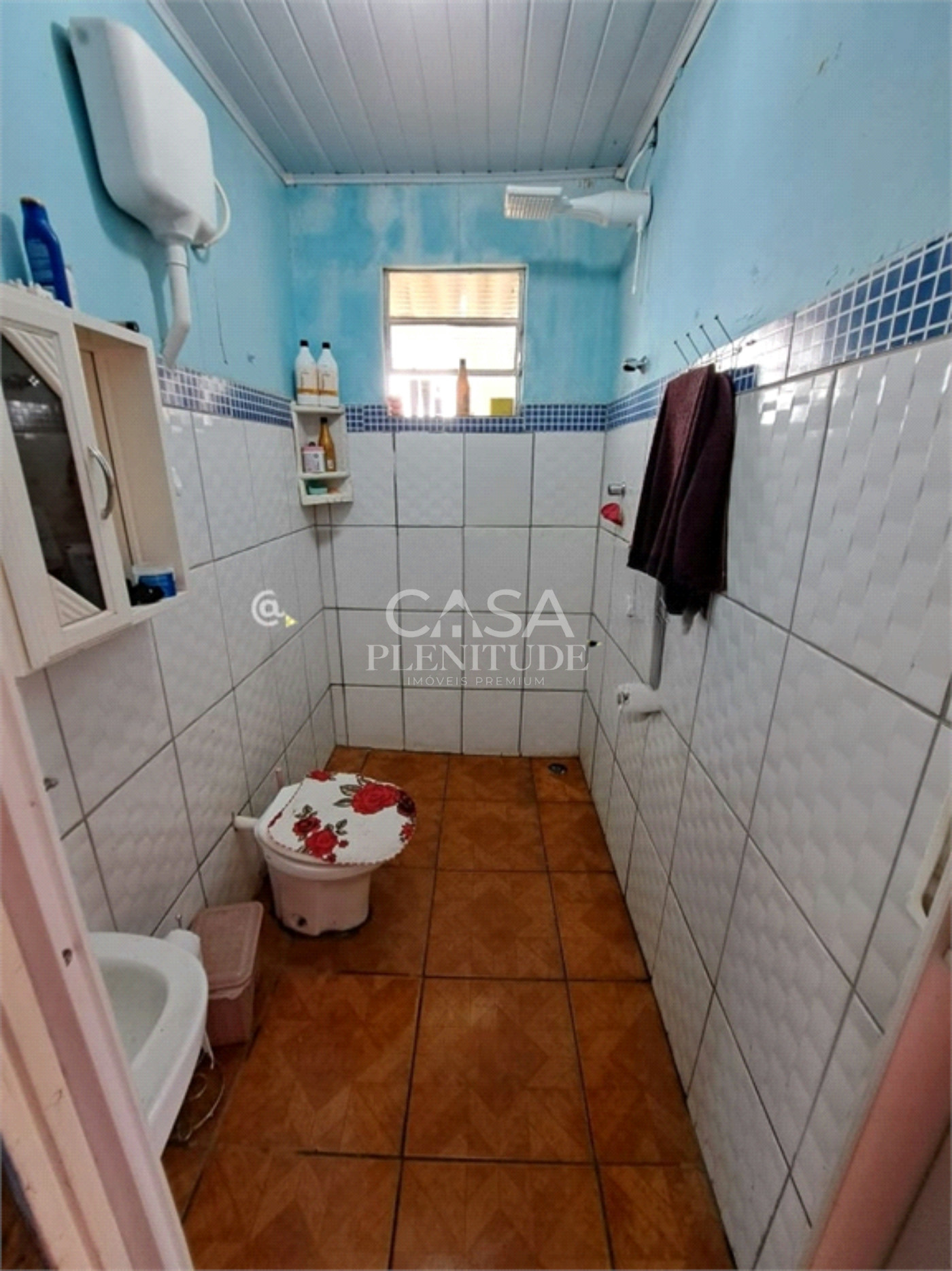 Sítio à venda com 6 quartos, sendo 2 suítes, em Área Rural de Alambari, Alambari, SP