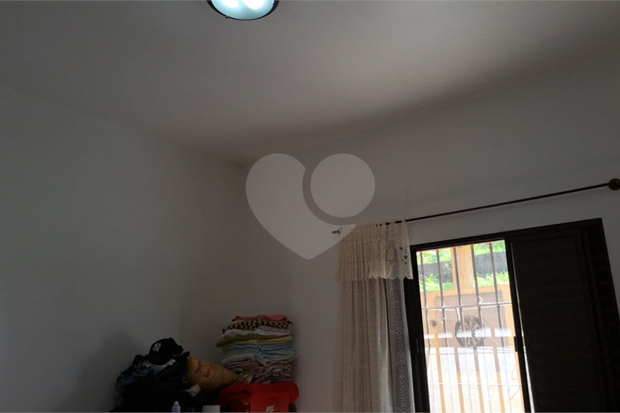 Casa à venda com 3 quartos, sendo 1 suíte, em Rio Acima, Mairiporã, SP