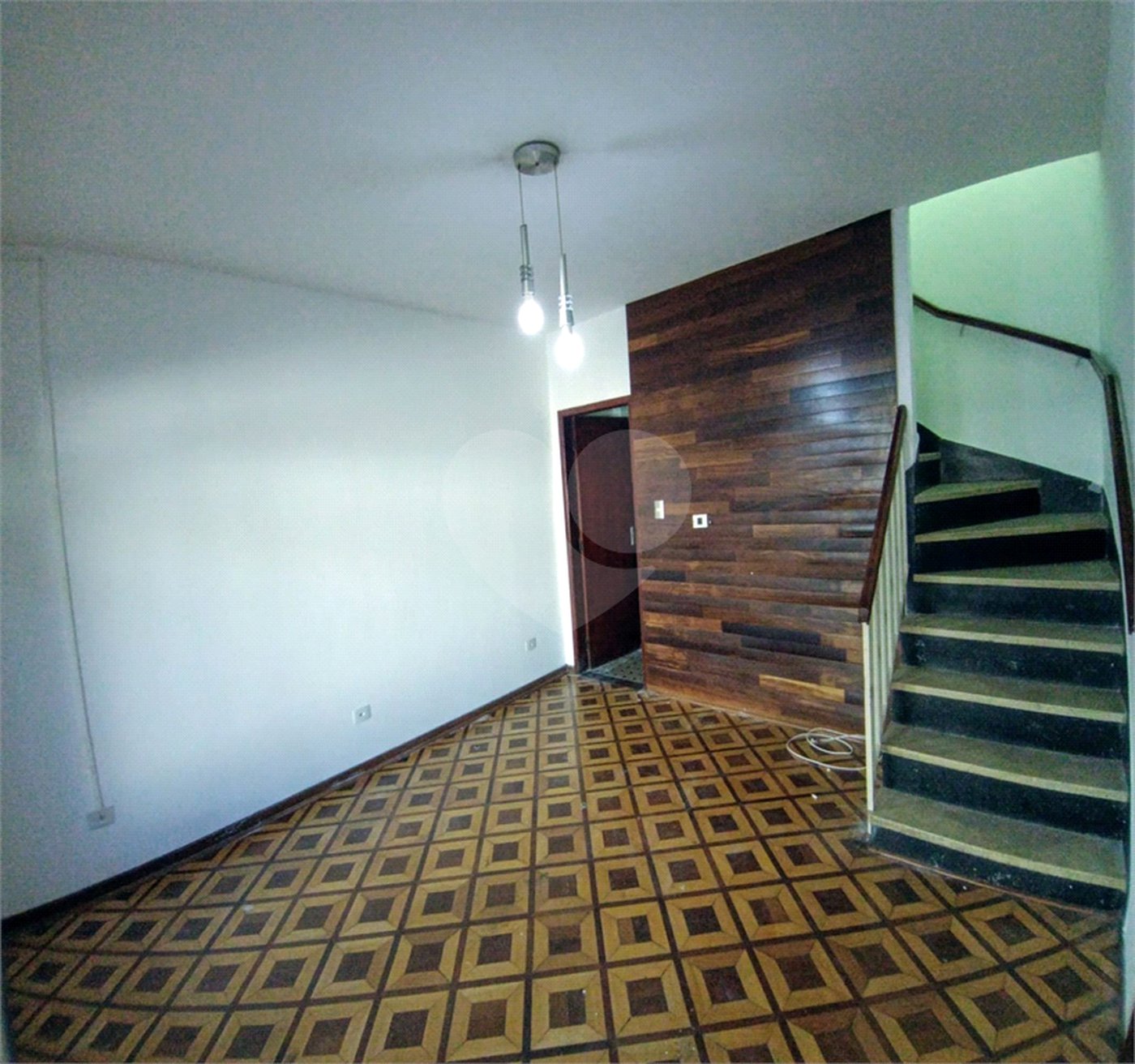 Sobrado à venda com 3 quartos em Chora Menino, São Paulo, SP