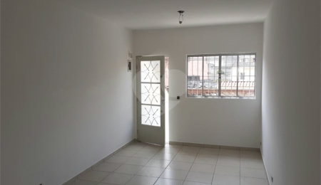 Casa à venda com 2 quartos em Vila Gumercindo, São Paulo, SP