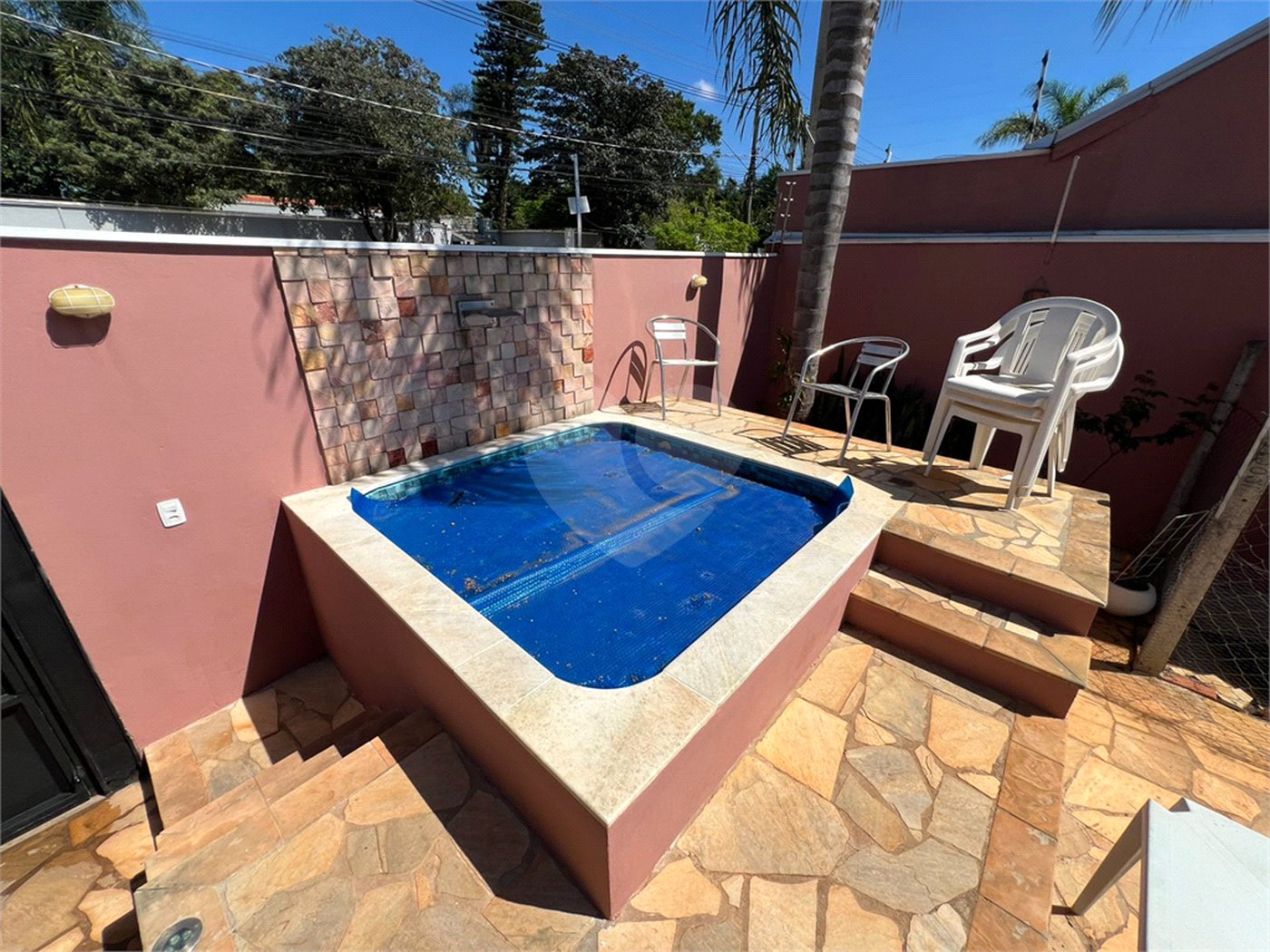 Casa à venda com 2 quartos, sendo 1 suíte,  em Estância Conceição, Itapetininga, SP