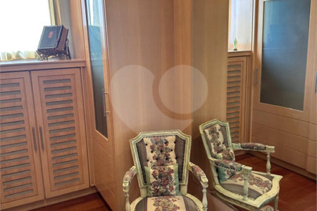 Sobrado à venda com 7 quartos, sendo 6 suítes, em Jurerê Internacional, Florianópolis, SC