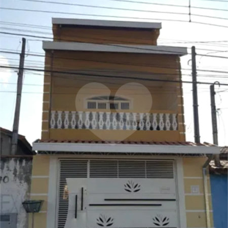 Sobrado à venda com 4 quartos, sendo 2 suítes,  em Jardim das Cerejeiras, São José dos Campos, SP