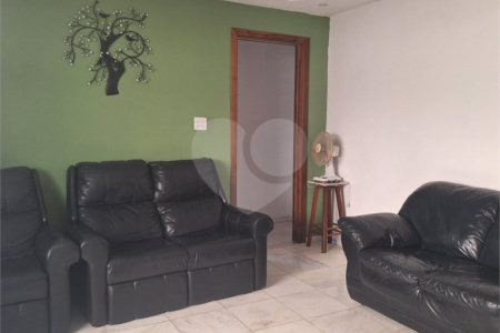 Apartamento à venda com 3 quartos, sendo 1 suíte, em Jardim São Paulo(zona Norte), São Paulo, SP