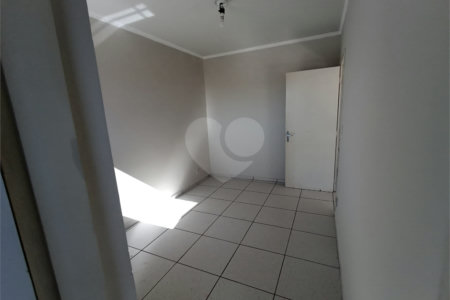 Casa à venda ou para alugar com 3 quartos, sendo 1 suíte, no Centro, Itapetininga, SP