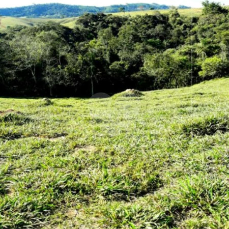 Chácara à venda no Centro, Monte Sião, MG