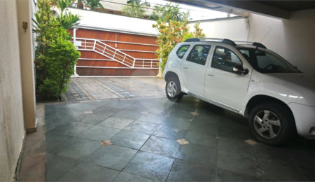 Casa para alugar com 4 quartos, sendo 2 suítes,  em Campo Grande, São Paulo, SP
