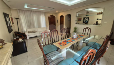 Sobrado à venda com 3 quartos, sendo 1 suíte,  em Vila Jaguara, São Paulo, SP
