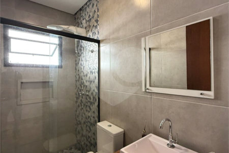 Sobrado à venda com 3 quartos, sendo 1 suíte, em Loteamento Parque Residencial Serras de Atibaia Ii, Atibaia, SP
