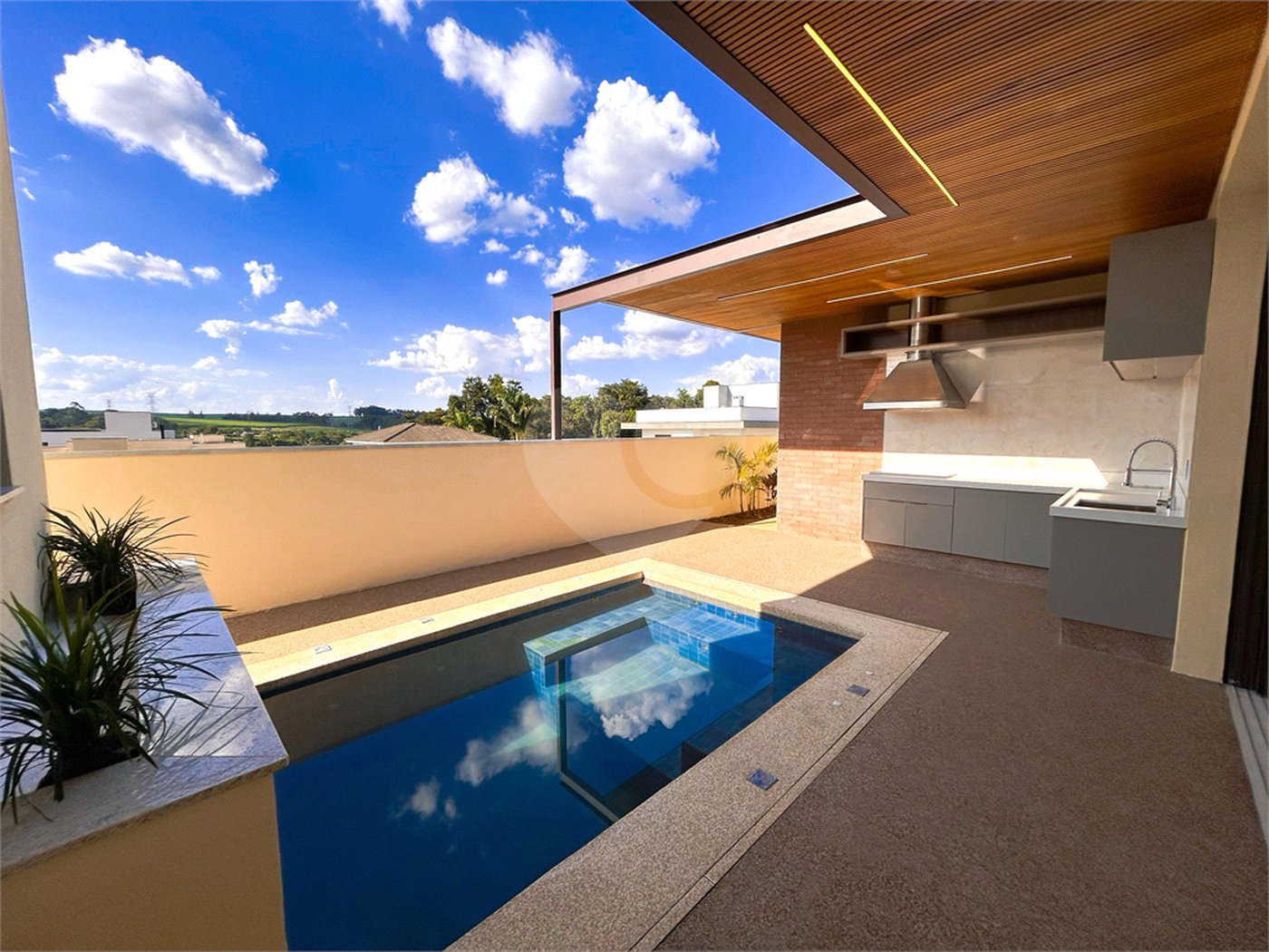 Casa à venda com 3 suítes no condomínio Residencial Jardim Villa Verona, Sorocaba - SP