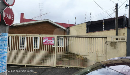 Casa à venda com 3 quartos em Paulicéia, Campinas, SP