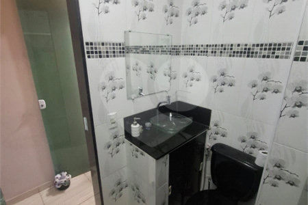 Casa à venda com 2 quartos, sendo 1 suíte, no condomínio Clube Caminho do Park, Rio de Janeiro - RJ