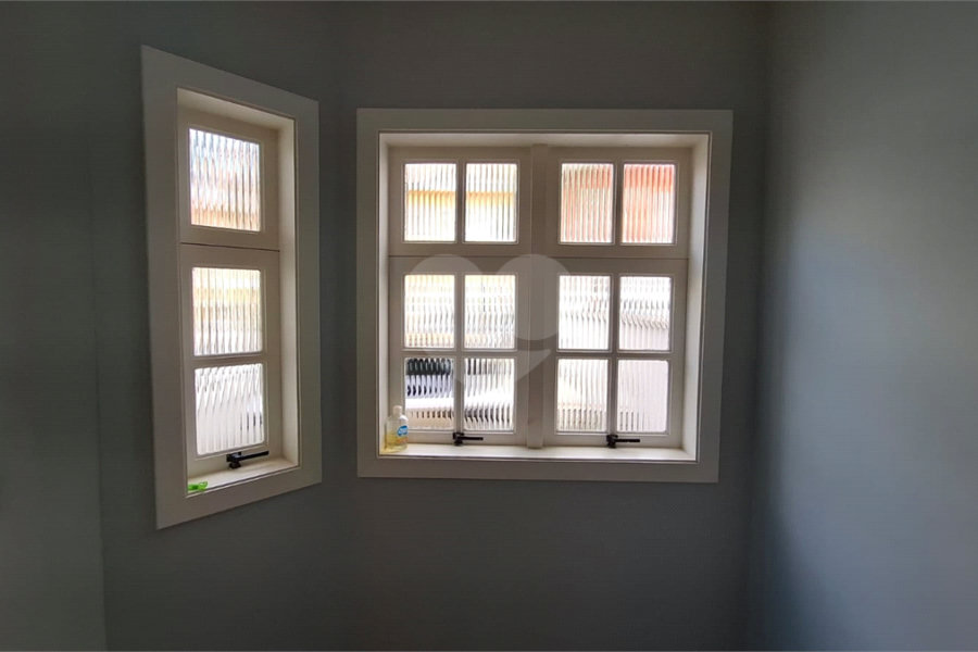 Casa à venda com 2 suítes no condomínio Village Palmas, São Paulo - SP