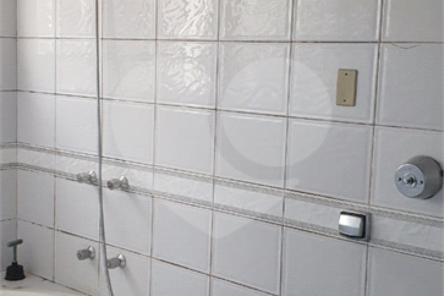 Casa Térrea à venda com 4 quartos, sendo 1 suíte,  em Tremembé, São Paulo, SP