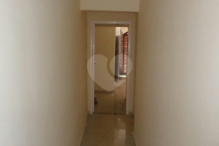 Casa à venda com 3 quartos, sendo 1 suíte, em Vila Gustavo, São Paulo, SP