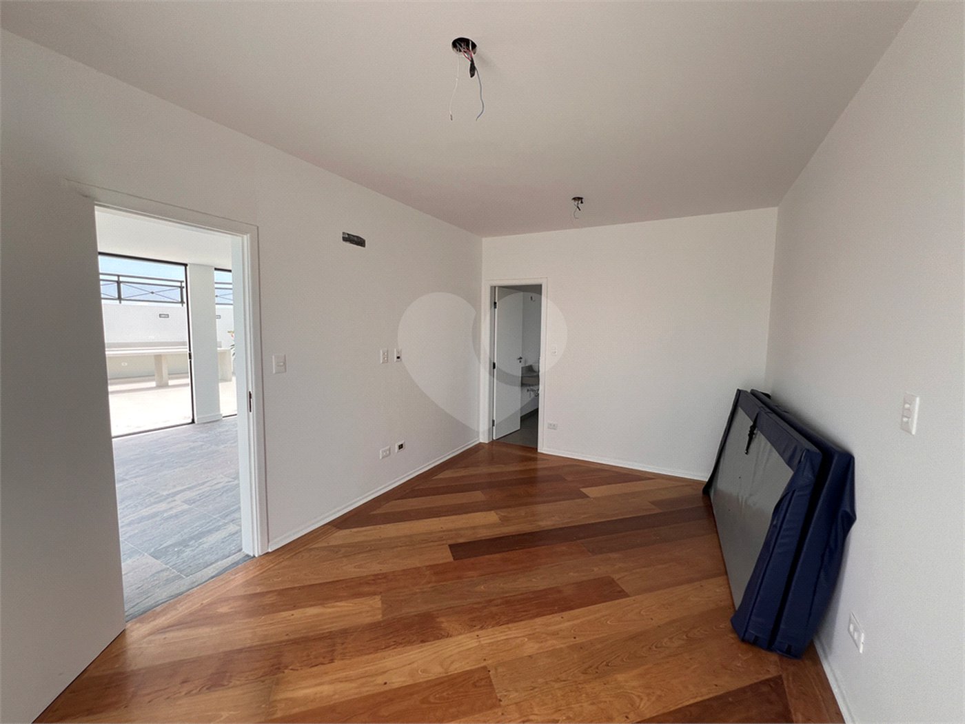 Duplex à venda com 4 suítes em Jardim São Paulo(zona Norte), São Paulo, SP
