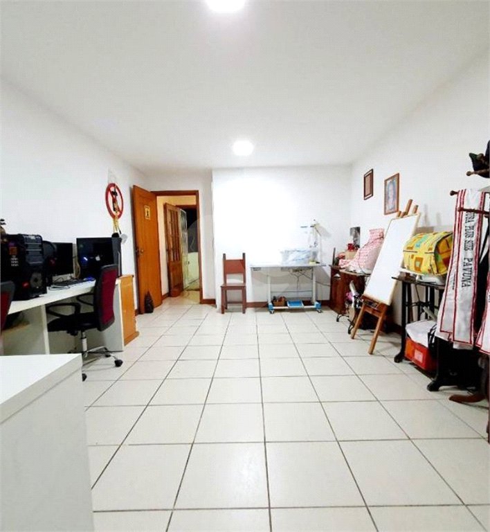 Casa à venda com 3 quartos, sendo 2 suítes, em Tijuca, Rio de Janeiro, RJ