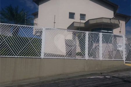 Casa à venda com 3 quartos no condomínio Mira Estrela, São Paulo - SP