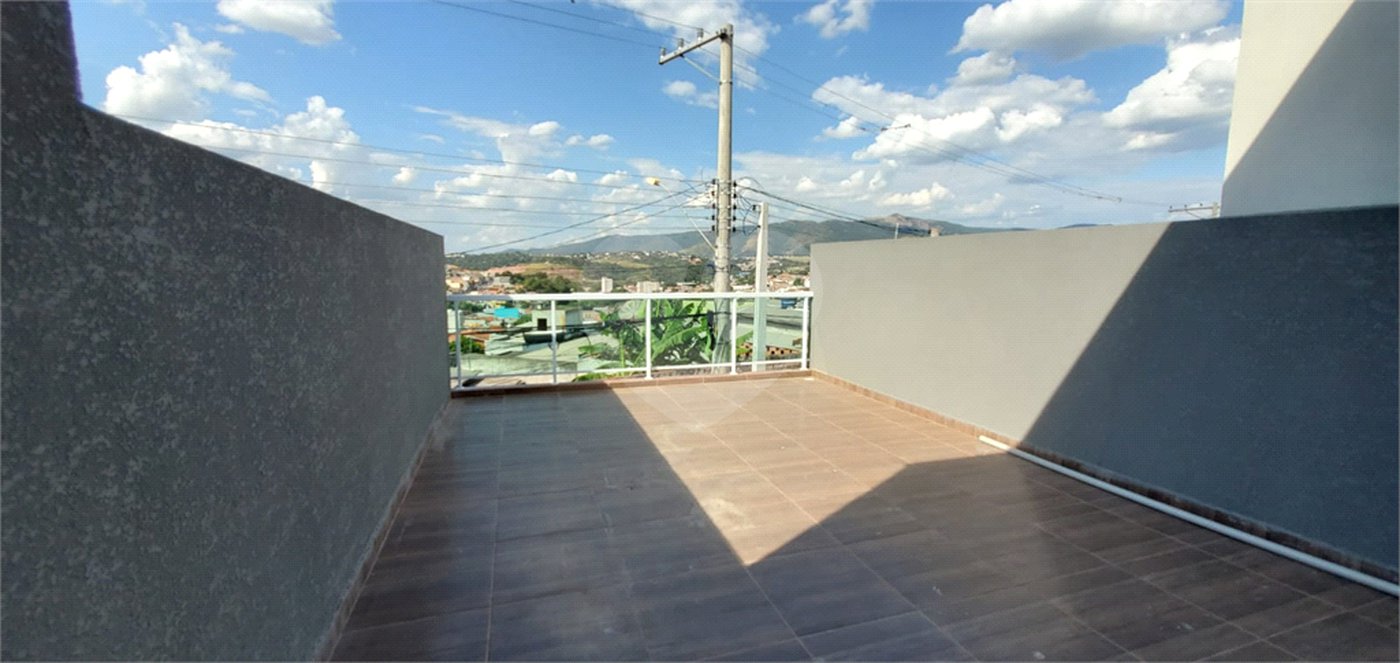 Casa à venda com 2 quartos, sendo 1 suíte,  em Jardim Imperial, Atibaia, SP