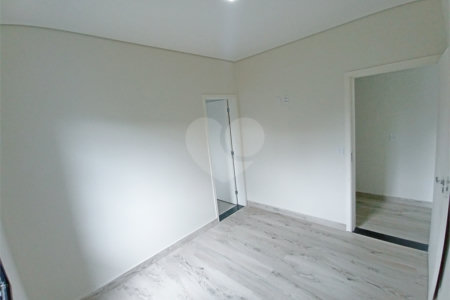 Casa à venda com 3 suítes no condomínio Reserva dos Jatobás, Louveira - SP