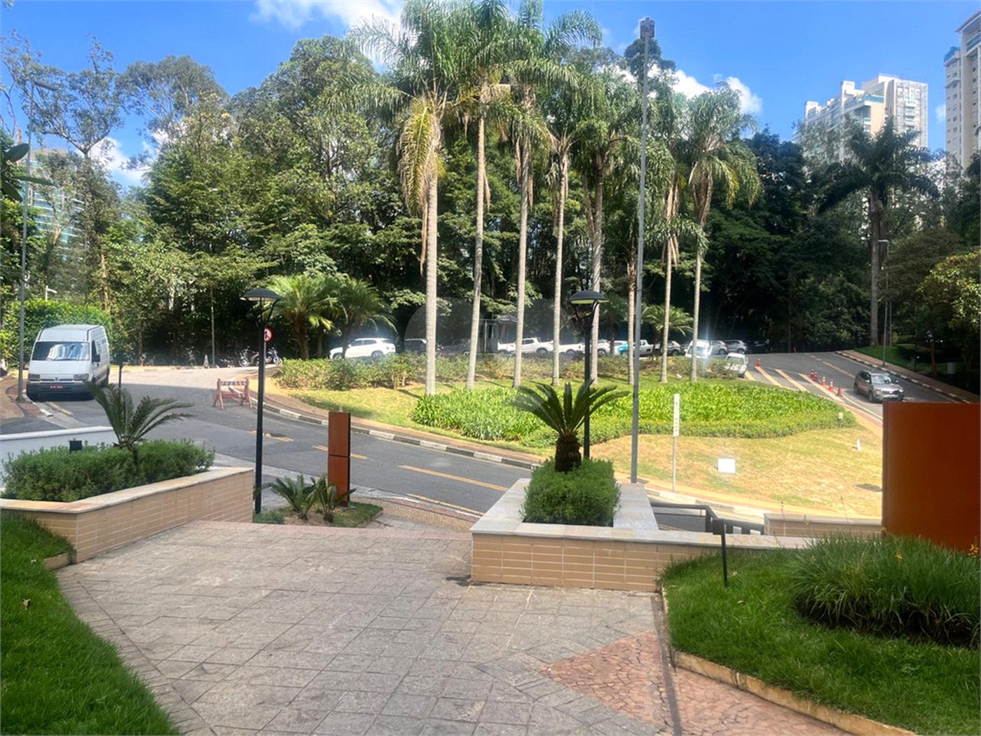 Cobertura à venda ou para alugar com 4 suítes em Jardim Morumbi, São Paulo, SP