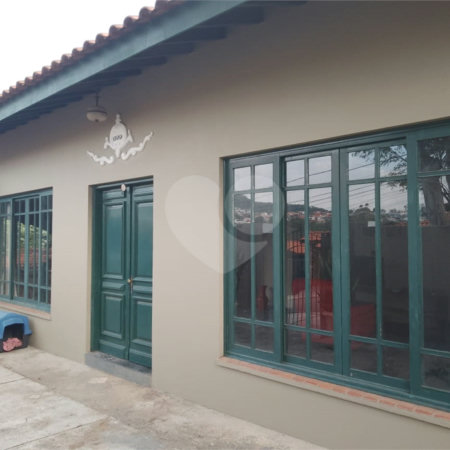 Casa à venda com 3 quartos, sendo 1 suíte, em Bosque, Vinhedo, SP