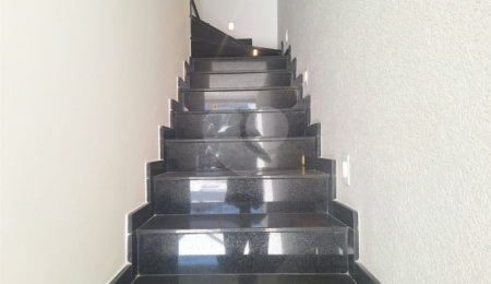 Sobrado à venda com 3 quartos, sendo 1 suíte,  em Vila São Geraldo, São Paulo, SP