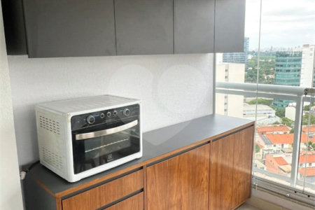 Apartamento à venda com 2 quartos em Itaim Bibi, São Paulo, SP