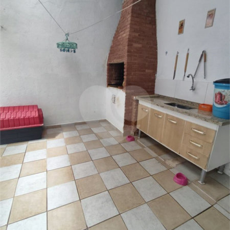 Sobrado à venda com 3 quartos, sendo 1 suíte, em Jardim Alvinópolis, Atibaia, SP