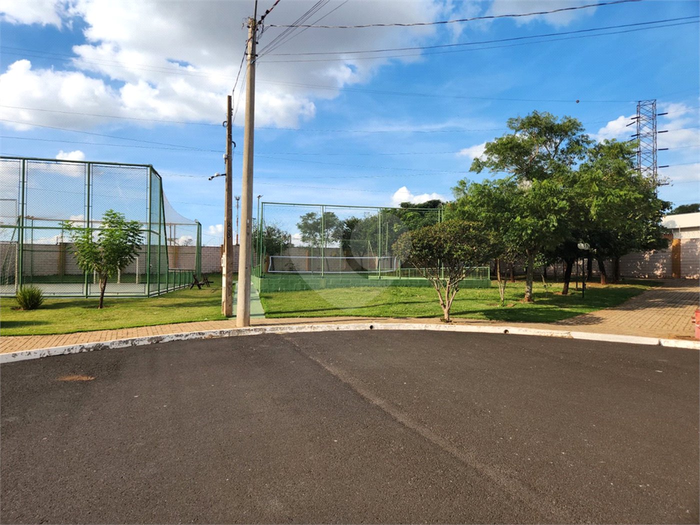 Casa à venda com 3 suítes em Residencial Campos de Piemonte, Araraquara, SP