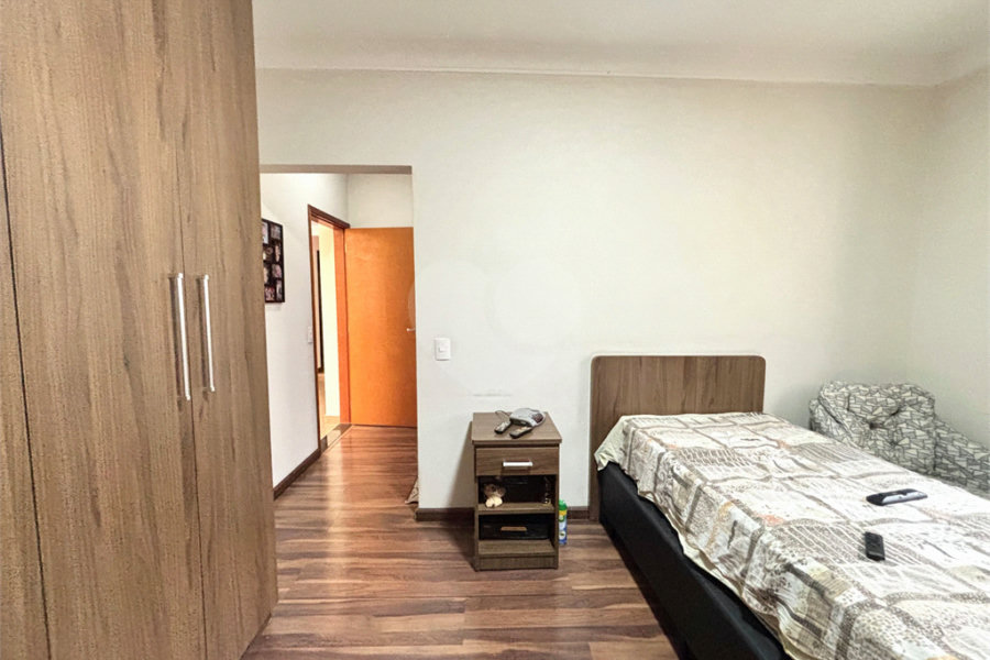 Sobrado à venda com 6 quartos, sendo 5 suítes, em Tremembé, São Paulo, SP