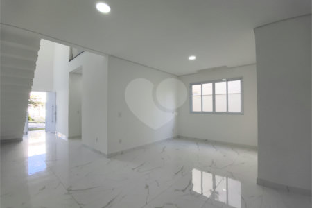 Casa à venda com 3 suítes no condomínio Terras de São Francisco, Sorocaba - SP