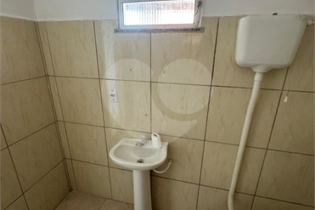 Casa Térrea à venda ou para alugar com 1 quarto em Campo Grande, Rio de Janeiro, RJ