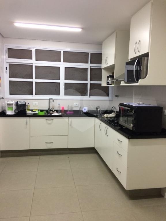 Apartamento à venda com 4 quartos, sendo 2 suítes, em Jardim América, São Paulo, SP