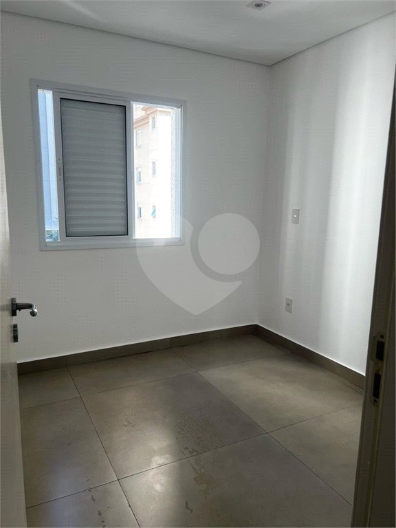 Apartamento para alugar com 2 quartos, sendo 1 suíte, em Campestre, Santo André, SP